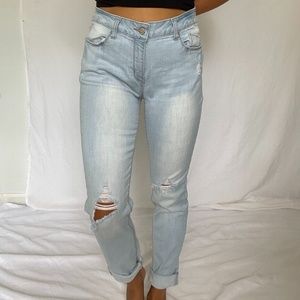 Light Wash Skinny Jean